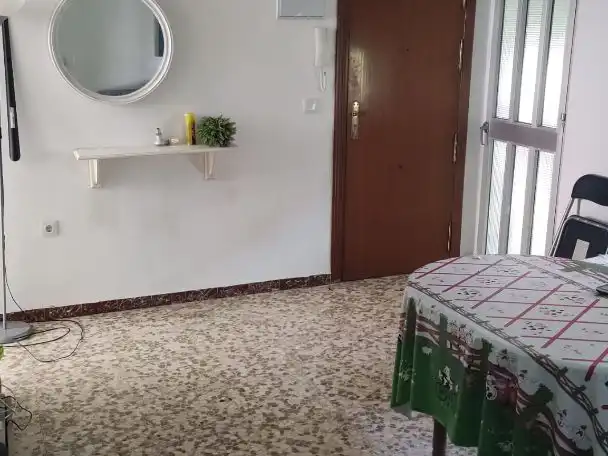 Flat for rent in Sevilla  with Air Conditioner, Heating and Terrace