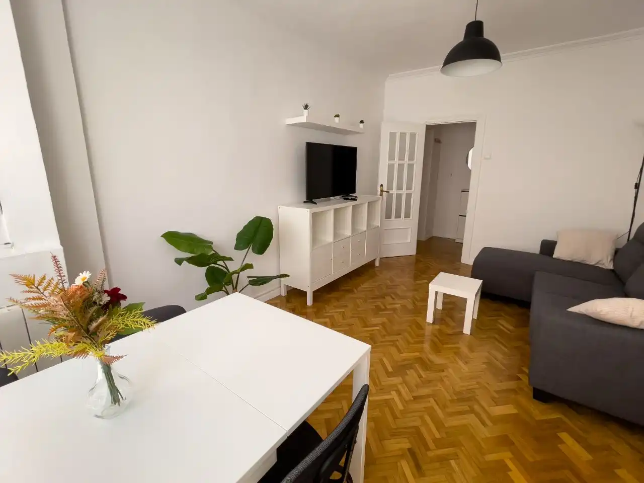 Flat for rent in Calle Aragón, 14, Pumarín Flat for rent in Calle Aragón, 14, Pumarín