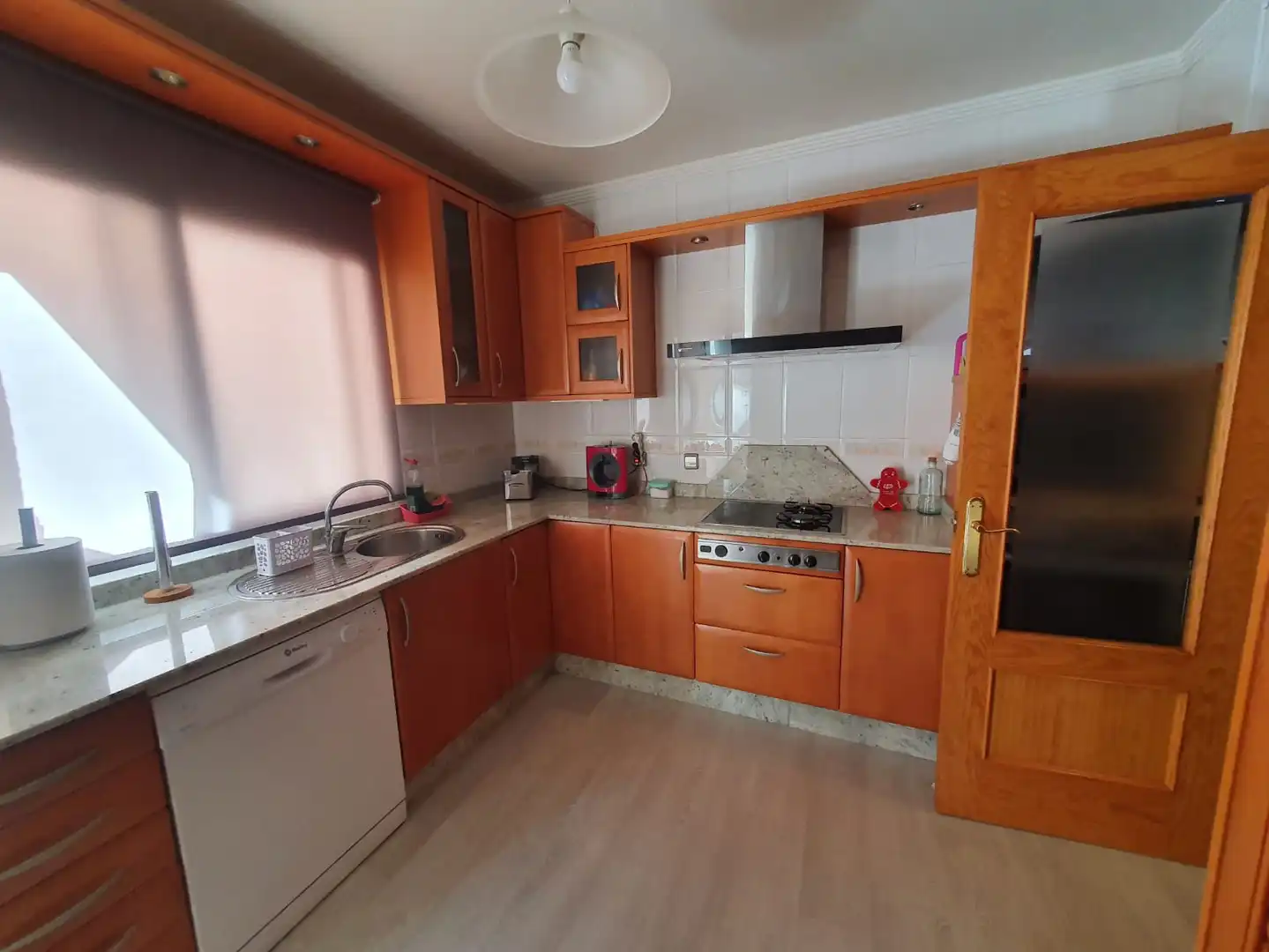 Piso en venta en Calle Panadería, 11, La Viña Cocina de Piso en venta en Lorca con Aire acondicionado, Calefacción y Terraza