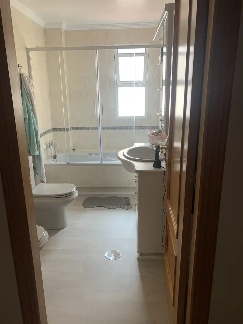 Piso en venta en Calle Panadería, 11, La Viña Baño de Piso en venta en Lorca con Aire acondicionado, Calefacción y Terraza