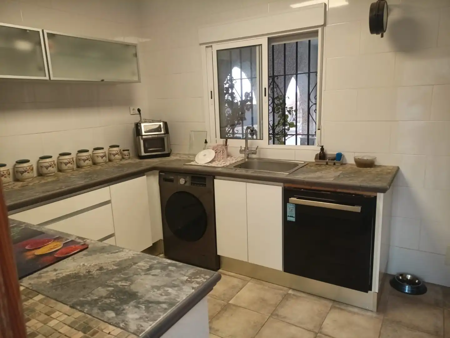 Casa o xalet en venda a Avenida de la Alpujarra, 20, Huércal de Almería Cuina de Casa o xalet en venda en Huércal de Almería