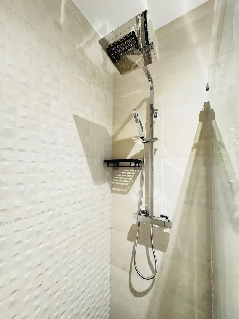 Apartamento de alquiler en Calle Independencia, 11, Prosperidad - Delicias Baño de Apartamento de alquiler en Salamanca con Aire acondicionado, Calefacción y Parquet