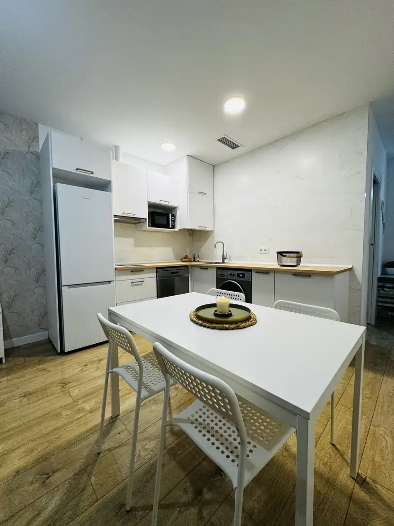 Apartamento de alquiler en Calle Independencia, 11, Prosperidad - Delicias Cocina de Apartamento de alquiler en Salamanca con Aire acondicionado, Calefacción y Parquet
