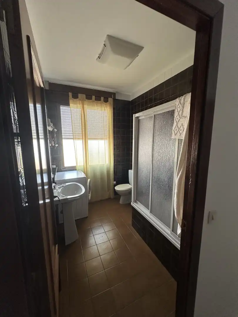 Flat for rent in Calle de Agustin Lopez, 7, Villaviciosa de Córdoba Bathroom of Flat for rent in Villaviciosa de Córdoba with Air Conditioner, Heating and Furnished