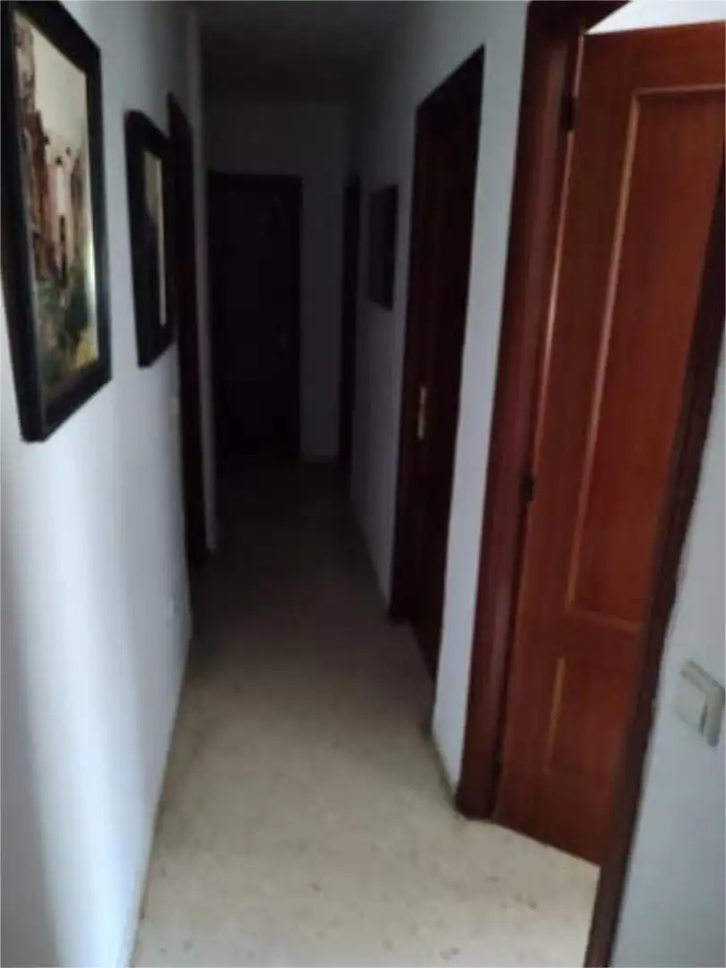 Flat for rent in Juzgados - La Feria Flat for rent in Ronda with Furnished