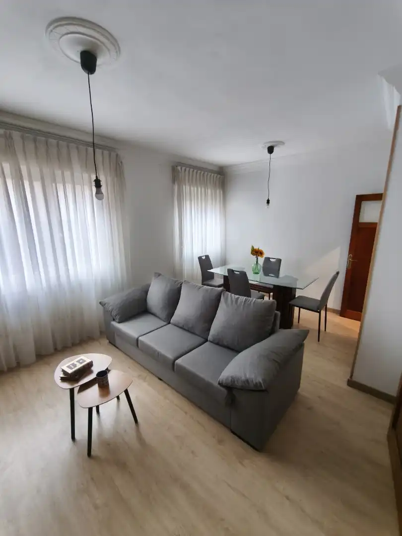 Wohnzimmer von Wohnung zur Miete in Langreo mit Heizung, Parkett und Möbliert