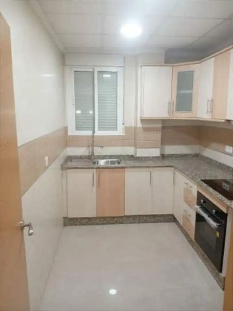 Apartament en venda a Almoradí Cuina de Apartament en venda en Almoradí amb Terrassa i Traster