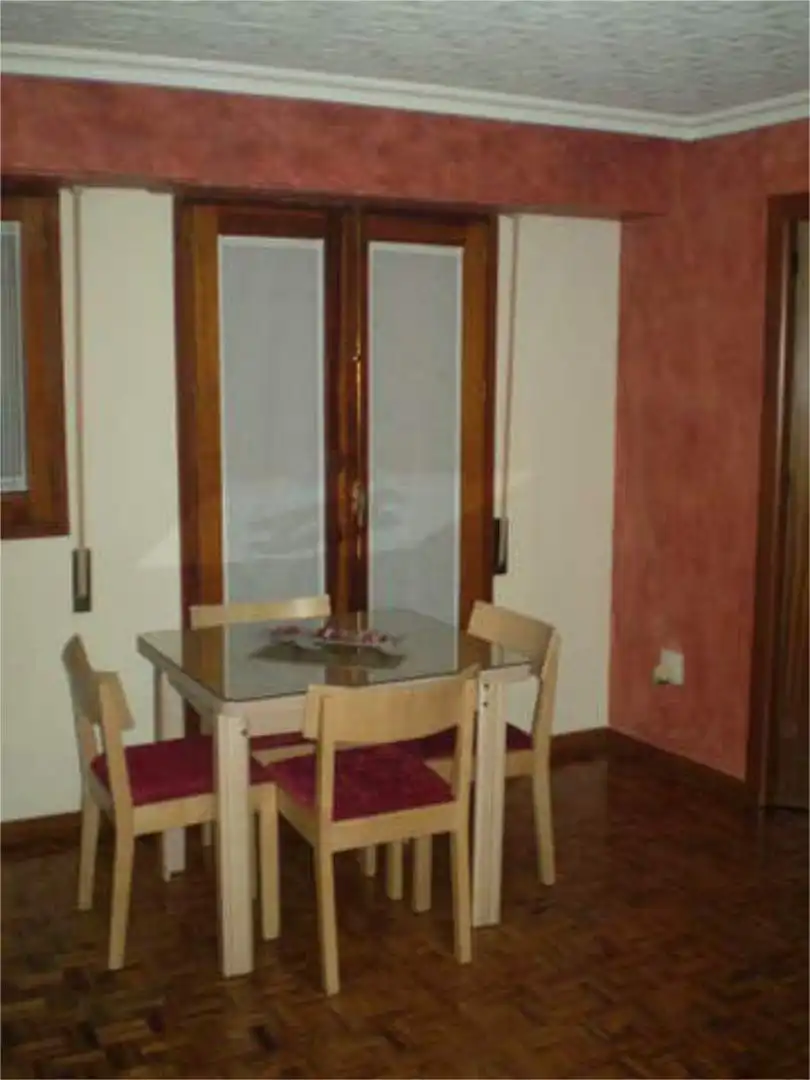 Study for rent in Centro ciudad Dining room of Study for rent in Linares