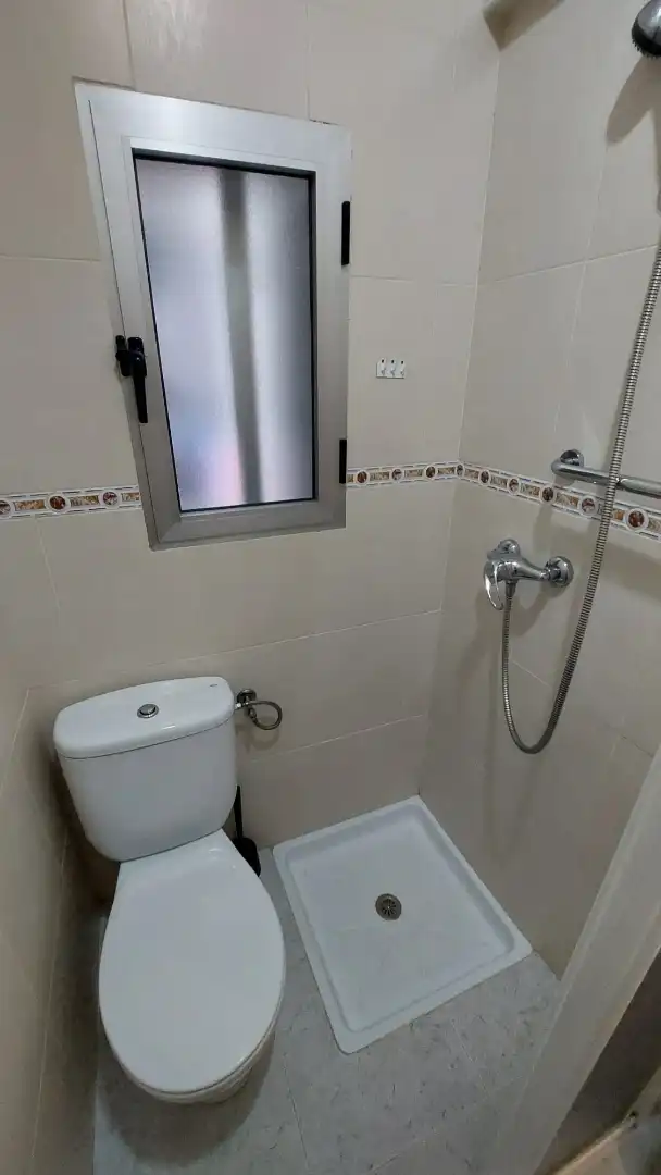 Flat for rent in Calle Vicente Rodero, 6, Zafra Bathroom of Flat for rent in Zafra with Air Conditioner and Balcony
