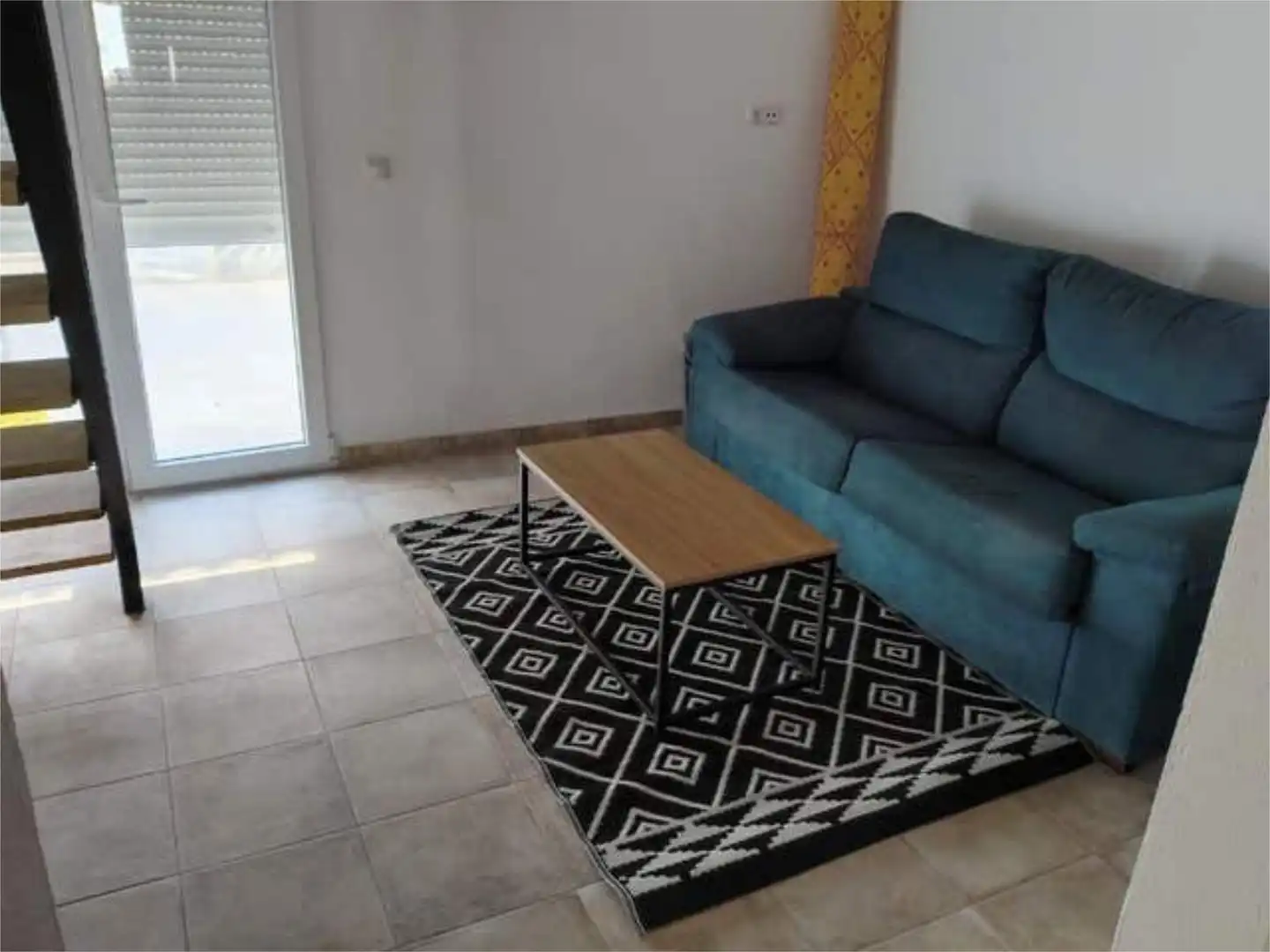 Casa o chalet en venta en Constantina Sala de estar de Casa o chalet en venta en Constantina con Piscina y Amueblado
