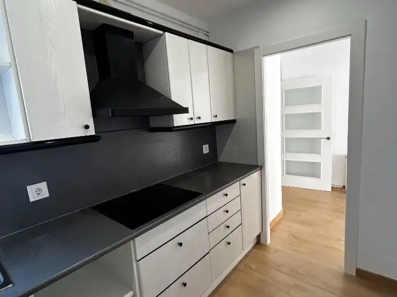 Flat for sale in Carrer Munt, 30, Centre Kitchen of Flat for sale in Sant Andreu de Llavaneres with Balcony