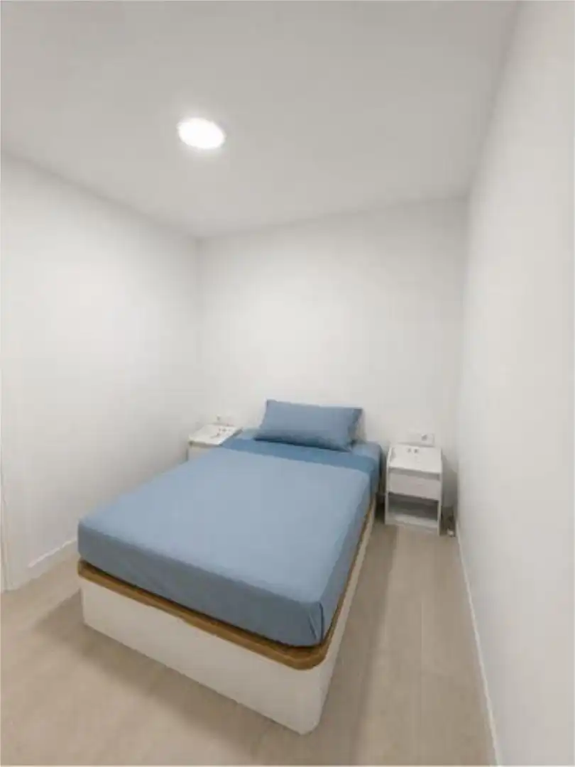 Bedroom of Apartments for rent in Espartinas  with Heating, Private garden and Furnished