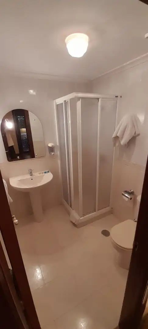 Houses for sale in Cotobade Bathroom of Houses for sale in Cotobade with Heating, Private garden and Parquet flooring