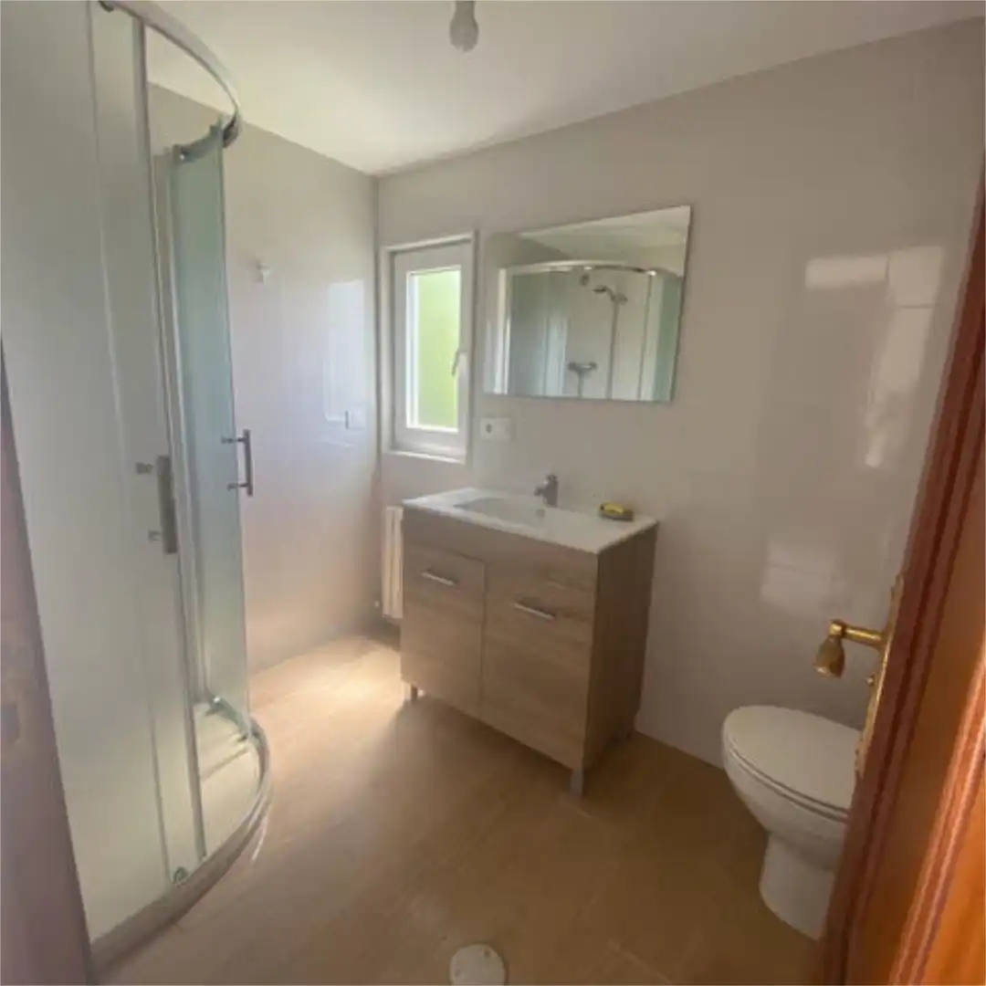 Casa o chalet de alquiler en Parroquias de Santiago Baño de Casa o chalet de alquiler en Santiago de Compostela con Amueblado