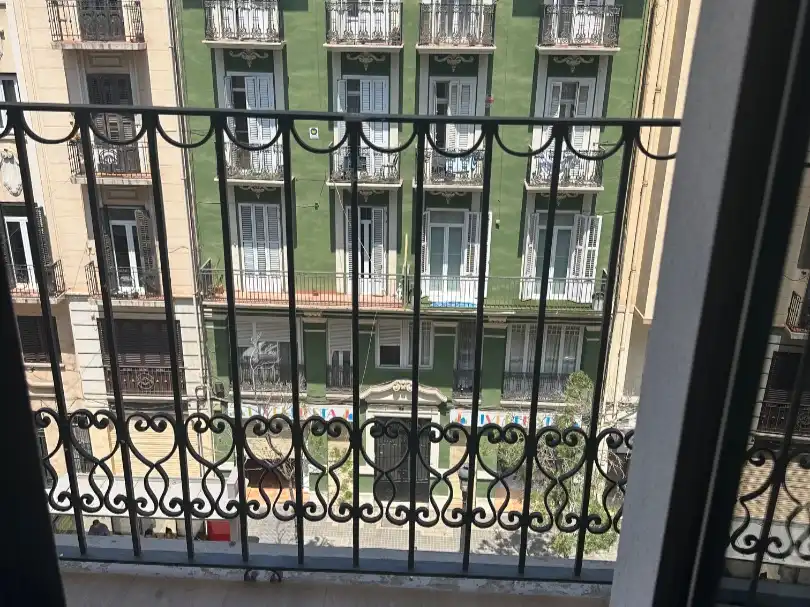 Wohnung zum Verkauf in Carrer del Mestre Racional, 6, Valencia Capital Terrasse von Wohnung zum Verkauf in Valencia Capital mit Klimaanlage und Balkon