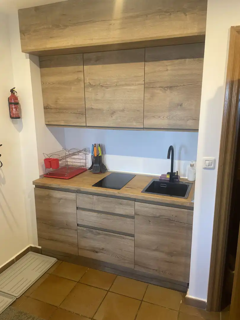 Flat for rent in Calle de los Copos, Zona media Kitchen of Flat for rent in Sierra Nevada with Heating, Storage room and Furnished