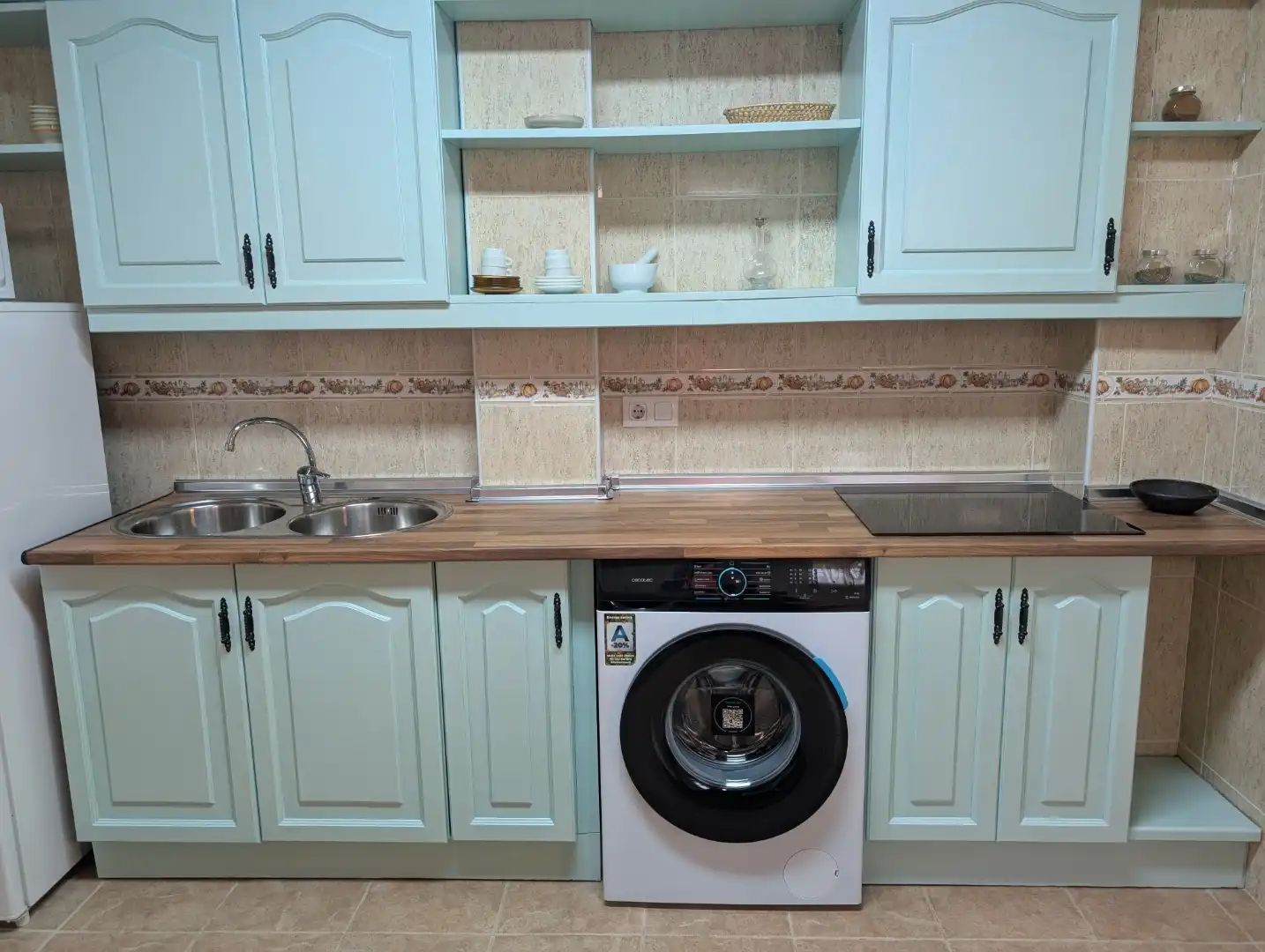 Flat for rent in Calle Maestra Ángeles Lorente, 2, Cazorla Kitchen of Flat for rent in Cazorla with Heating, Furnished and Washing machine