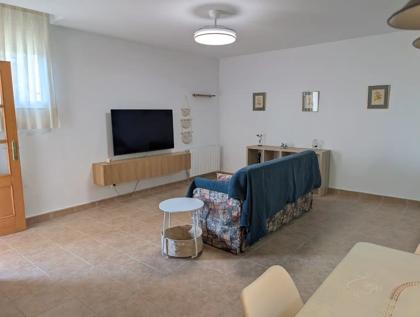 Flat for rent in Calle Maestra Ángeles Lorente, 2, Cazorla Living room of Flat for rent in Cazorla with Heating, Furnished and Washing machine