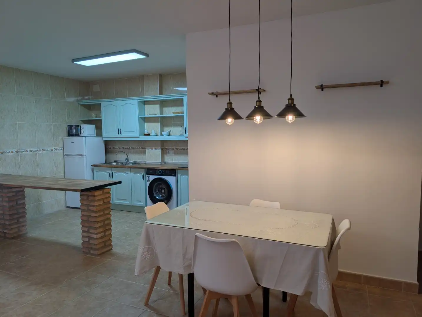 Flat for rent in Calle Maestra Ángeles Lorente, 2, Cazorla Kitchen of Flat for rent in Cazorla with Heating, Furnished and Washing machine
