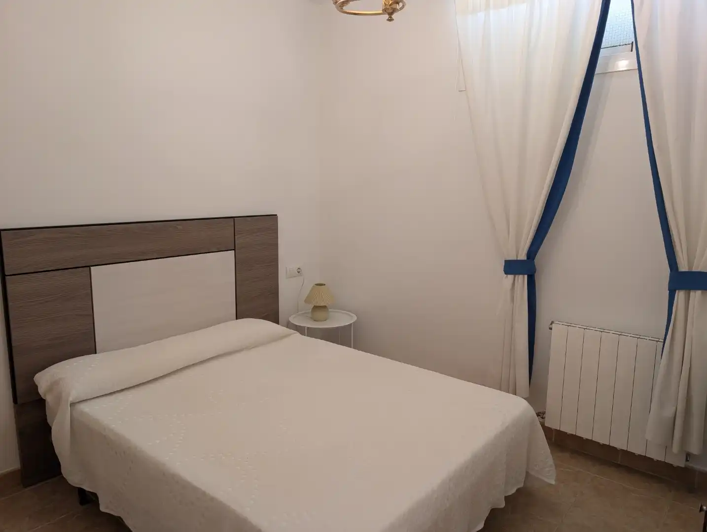 Flat for rent in Calle Maestra Ángeles Lorente, 2, Cazorla Bedroom of Flat for rent in Cazorla with Heating, Furnished and Washing machine