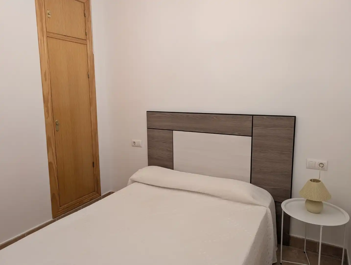 Flat for rent in Calle Maestra Ángeles Lorente, 2, Cazorla Bedroom of Flat for rent in Cazorla with Heating, Furnished and Washing machine