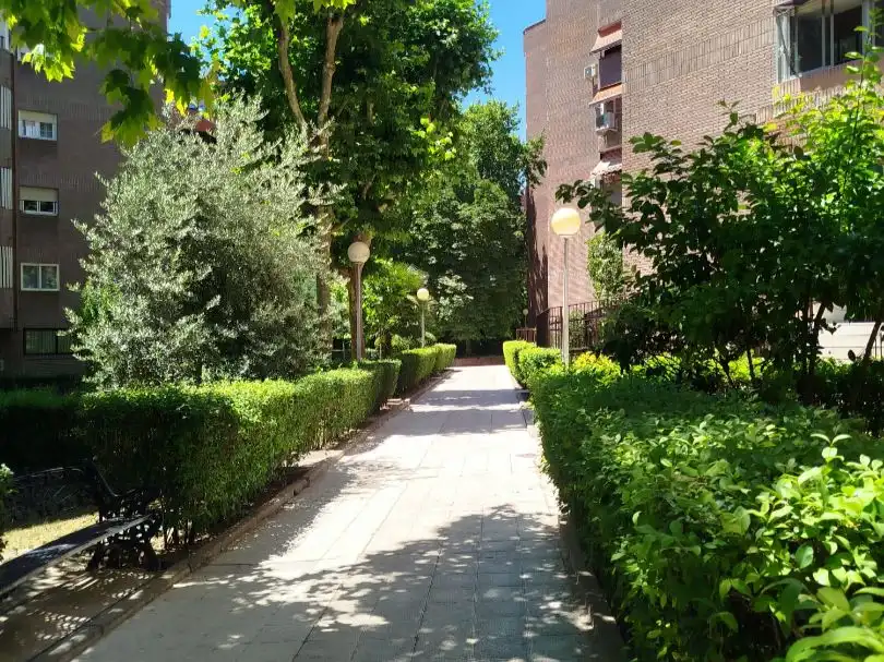 Apartament de lloguer a Calle de Arganda, 34, Acacias Vista exterior de Apartament de lloguer en Madrid Capital