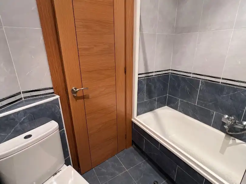 Flat for sale in Avenida Besaya, 20, Covadonga - Campuzano - Ciudad Vergel Bathroom of Flat for sale in Torrelavega with Heating, Parquet flooring and Furnished