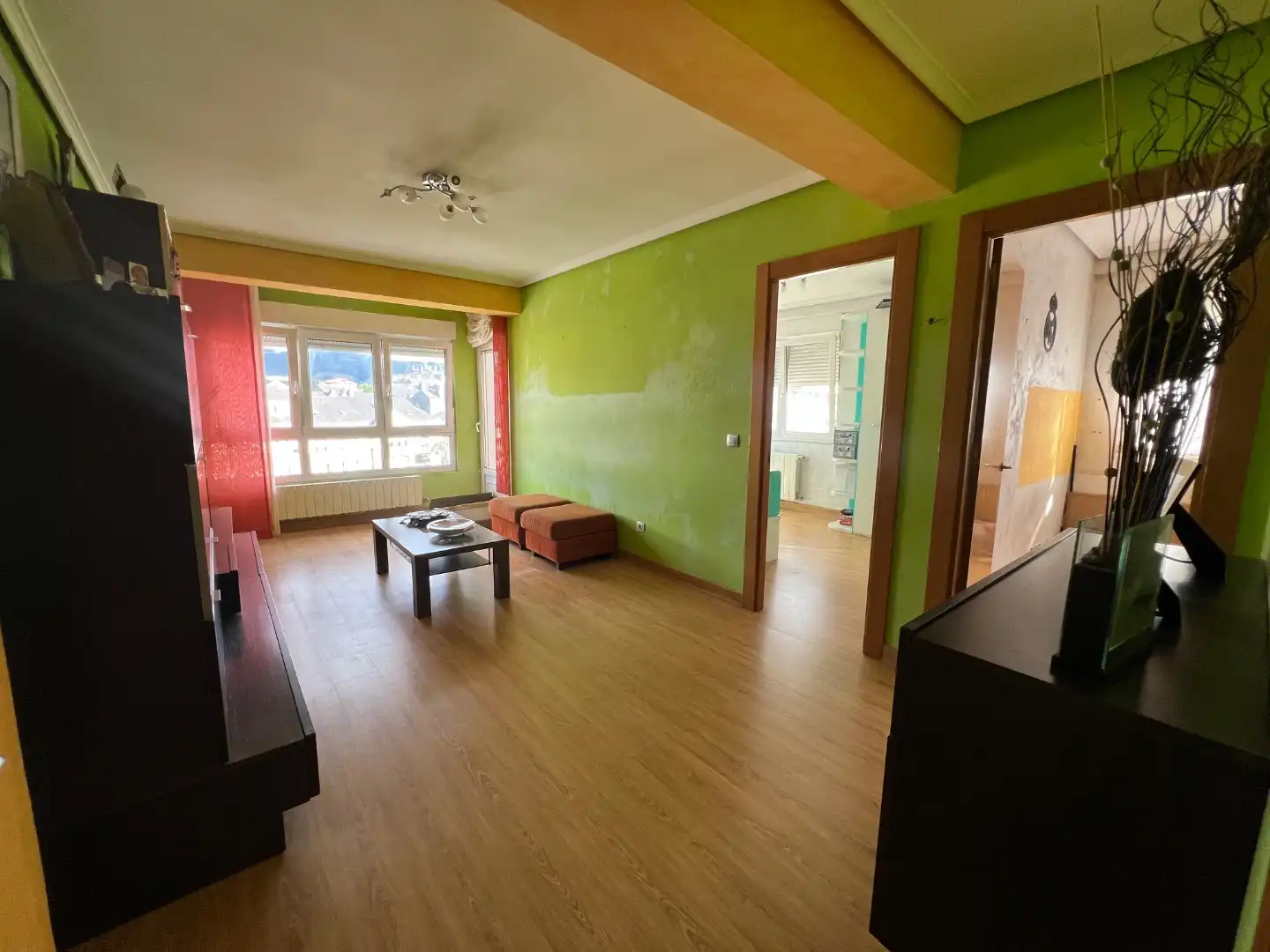 Flat for sale in Avenida Besaya, 20, Covadonga - Campuzano - Ciudad Vergel Living room of Flat for sale in Torrelavega with Heating, Parquet flooring and Furnished