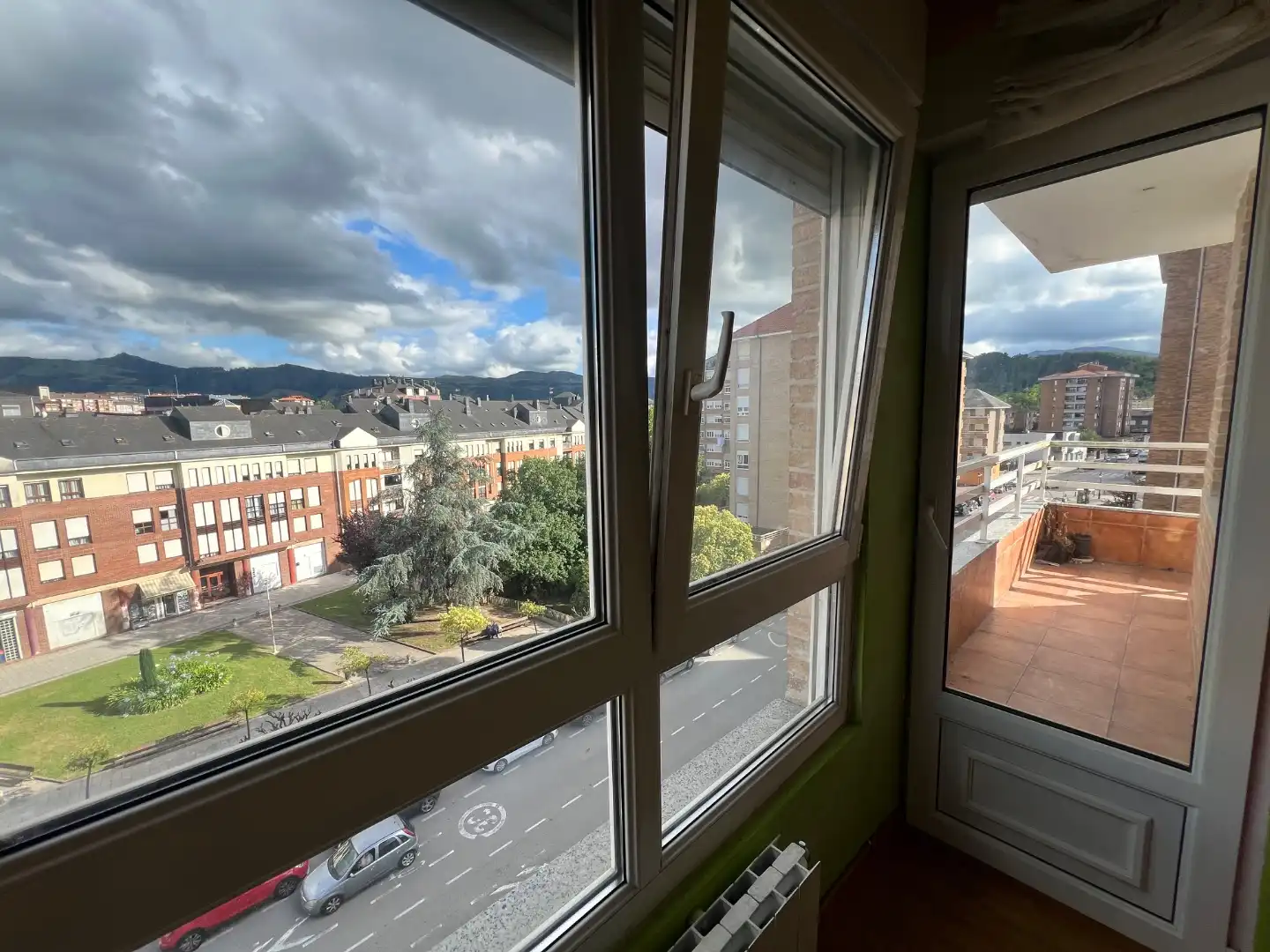Flat for sale in Avenida Besaya, 20, Covadonga - Campuzano - Ciudad Vergel Exterior view of Flat for sale in Torrelavega with Heating, Parquet flooring and Furnished