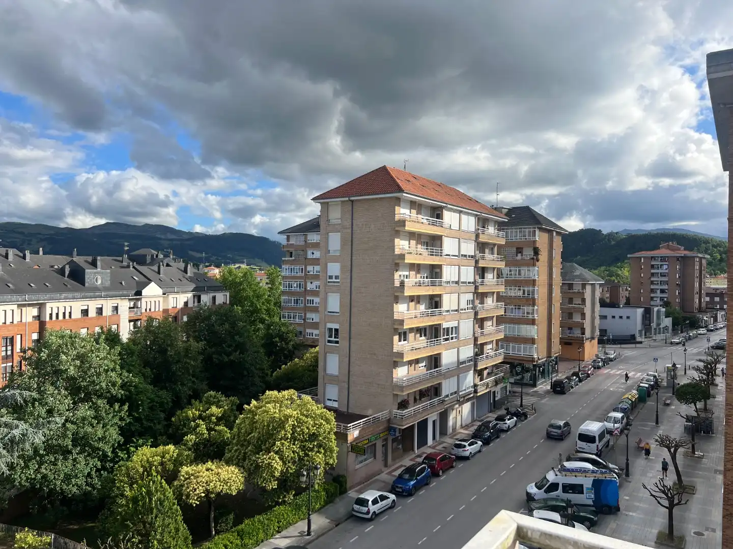 Flat for sale in Avenida Besaya, 20, Covadonga - Campuzano - Ciudad Vergel Exterior view of Flat for sale in Torrelavega with Heating, Parquet flooring and Furnished