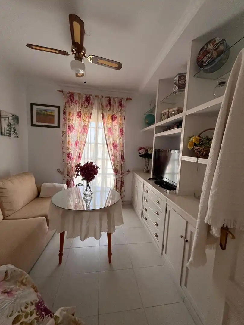 Flat for rent in Calle Josefa Moreno Segura, 3, Arcos de la Frontera Dining room of Flat for rent in Arcos de la Frontera with Air Conditioner, Terrace and Furnished