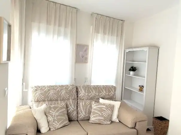 Apartament de lloguer a Carrer de Pedro García Ortiz, 44, Zona Pueblo Sala d'estar de Apartament de lloguer en Calpe / Calp amb Aire condicionat, Calefacció i Moblat
