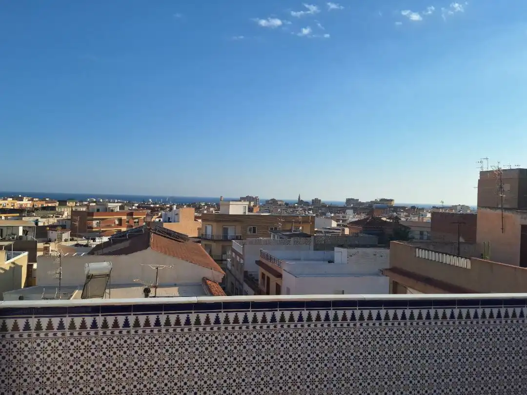 Pis en venda a Calle San Marcos, 16, Motril ciudad Vista exterior de Pis en venda en Motril amb Terrassa, Moblat i Balcó