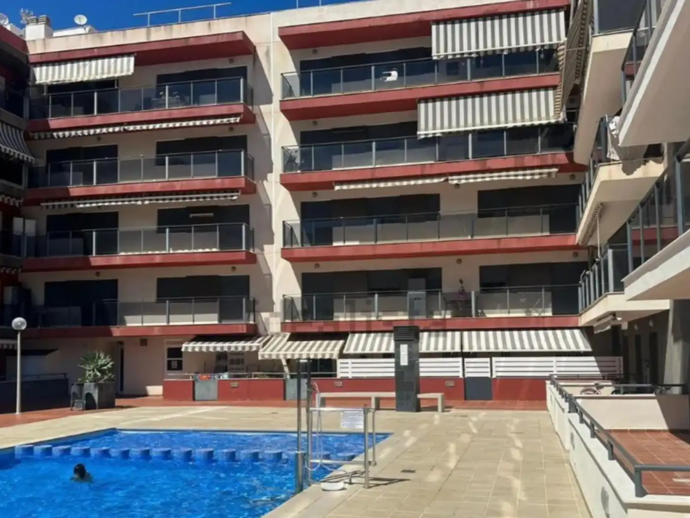 Flat for rent in Carrer del Vi de Carlon, 2, Zona Papa Luna - Platja del Gurugú Exterior view of Flat for rent in Benicarló with Air Conditioner, Heating and Storage room