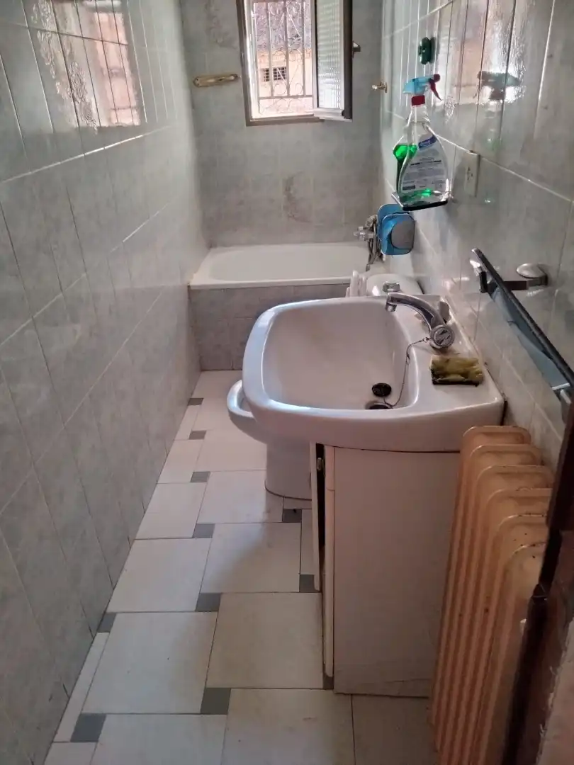 Badezimmer von Einfamilien-Reihenhaus zum Verkauf in Fuentespina