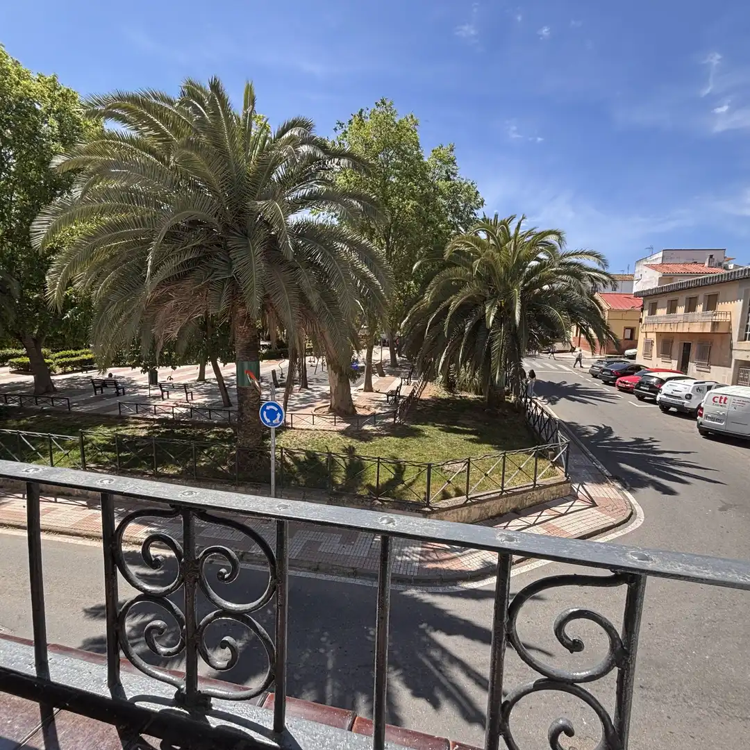 Vista exterior de Piso de alquiler en Cáceres con Aire acondicionado y Amueblado
