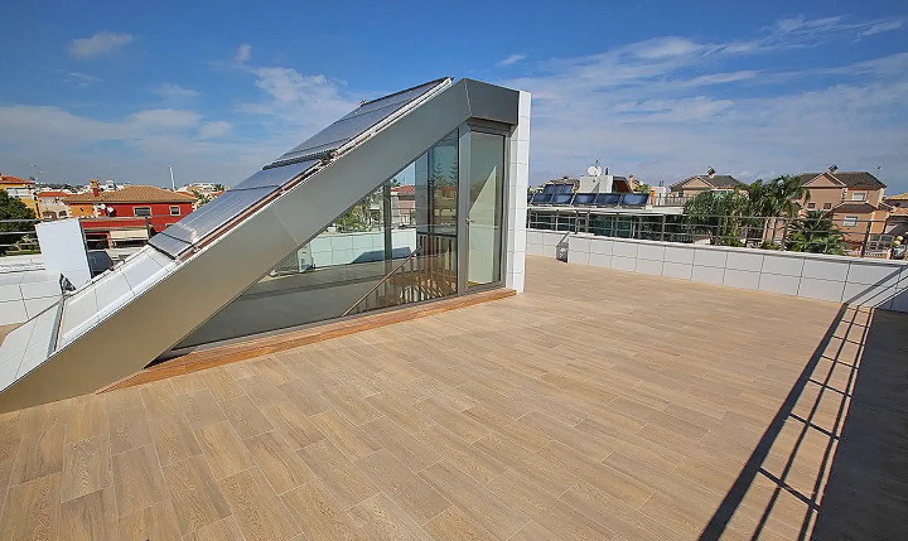 Casa o chalet en venta en Calle Azorin, 7, La Zenia Terraza de Casa o chalet en venta en Orihuela con Aire acondicionado, Terraza y Piscina