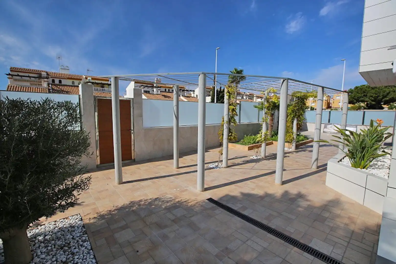 Casa o chalet en venta en Calle Azorin, 7, La Zenia Terraza de Casa o chalet en venta en Orihuela con Aire acondicionado, Terraza y Piscina
