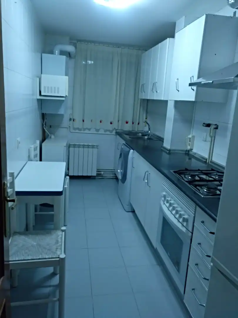 Flat for sale in Avenida de Valladolid, 33, Tudela de Duero Kitchen of Flat for sale in Tudela de Duero