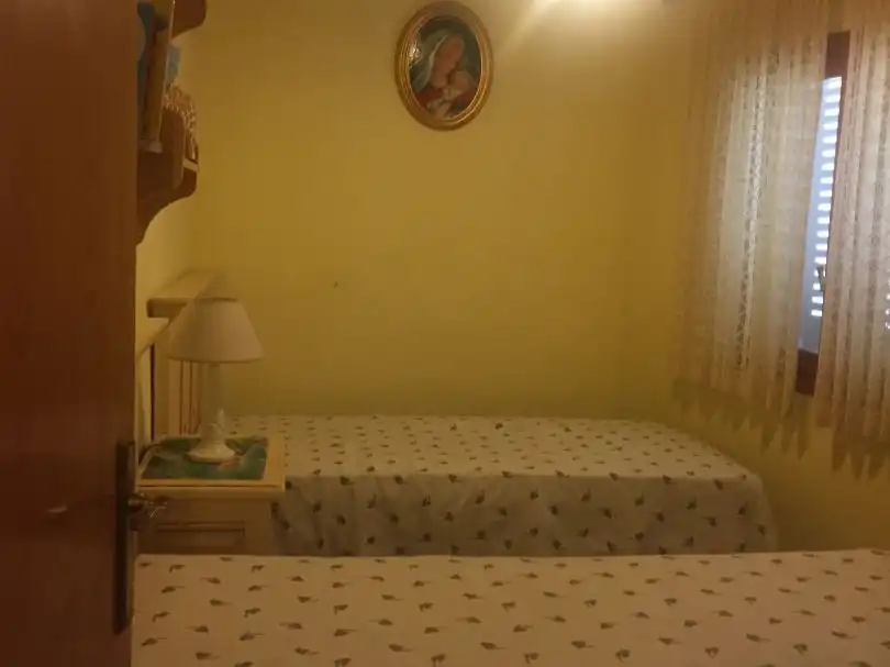 Dormitori de Casa adosada de lloguer en Becerril de la Sierra amb Calefacció, Terrassa i Balcó