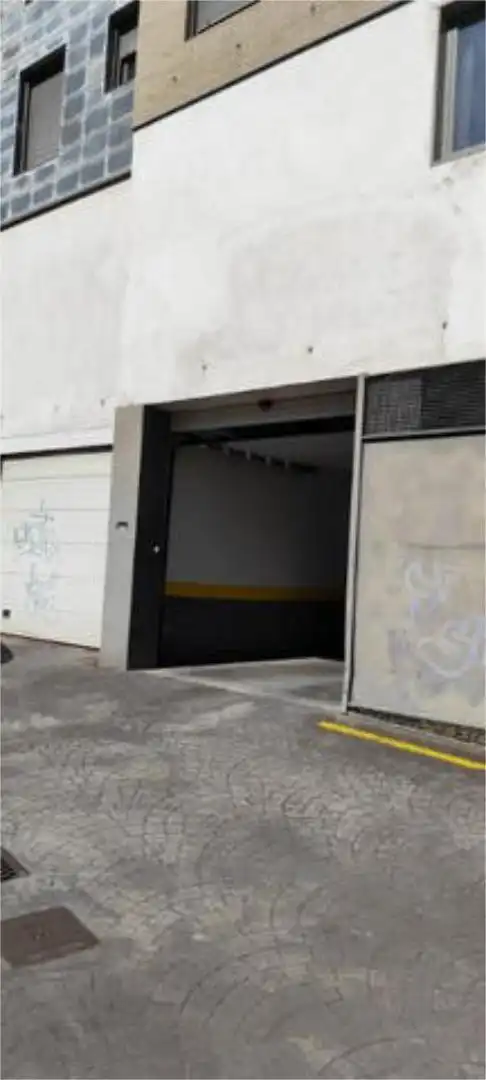 Parkplatz von Garage zur Miete in Vigo 