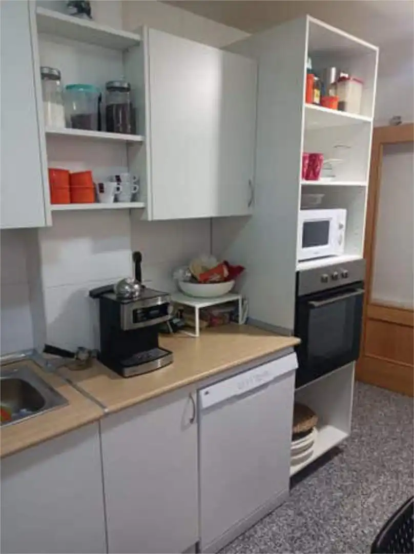 Flat for rent in Oeste Kitchen of Flat for rent in Mérida with Terrace and Furnished
