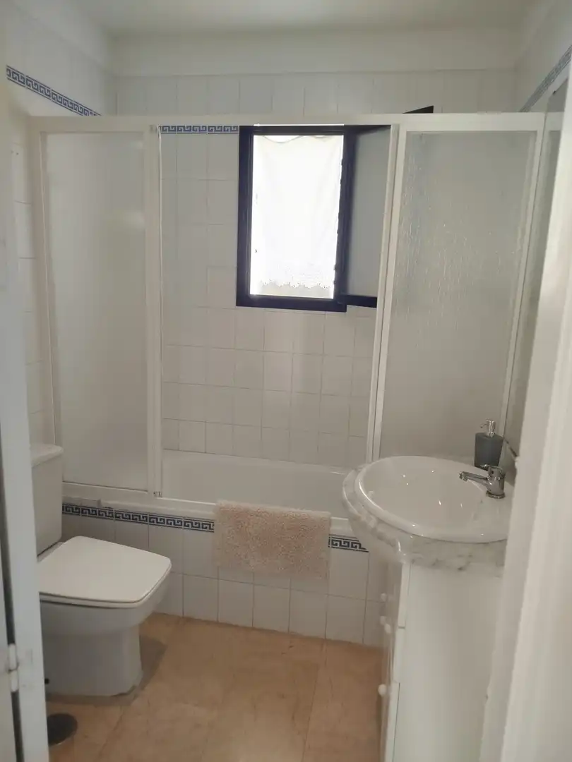 Houses for sale in Calle Arrecife, 11, Calahonda - Carchuna Bathroom of Houses for sale in Motril with Terrace, Storage room and Furnished