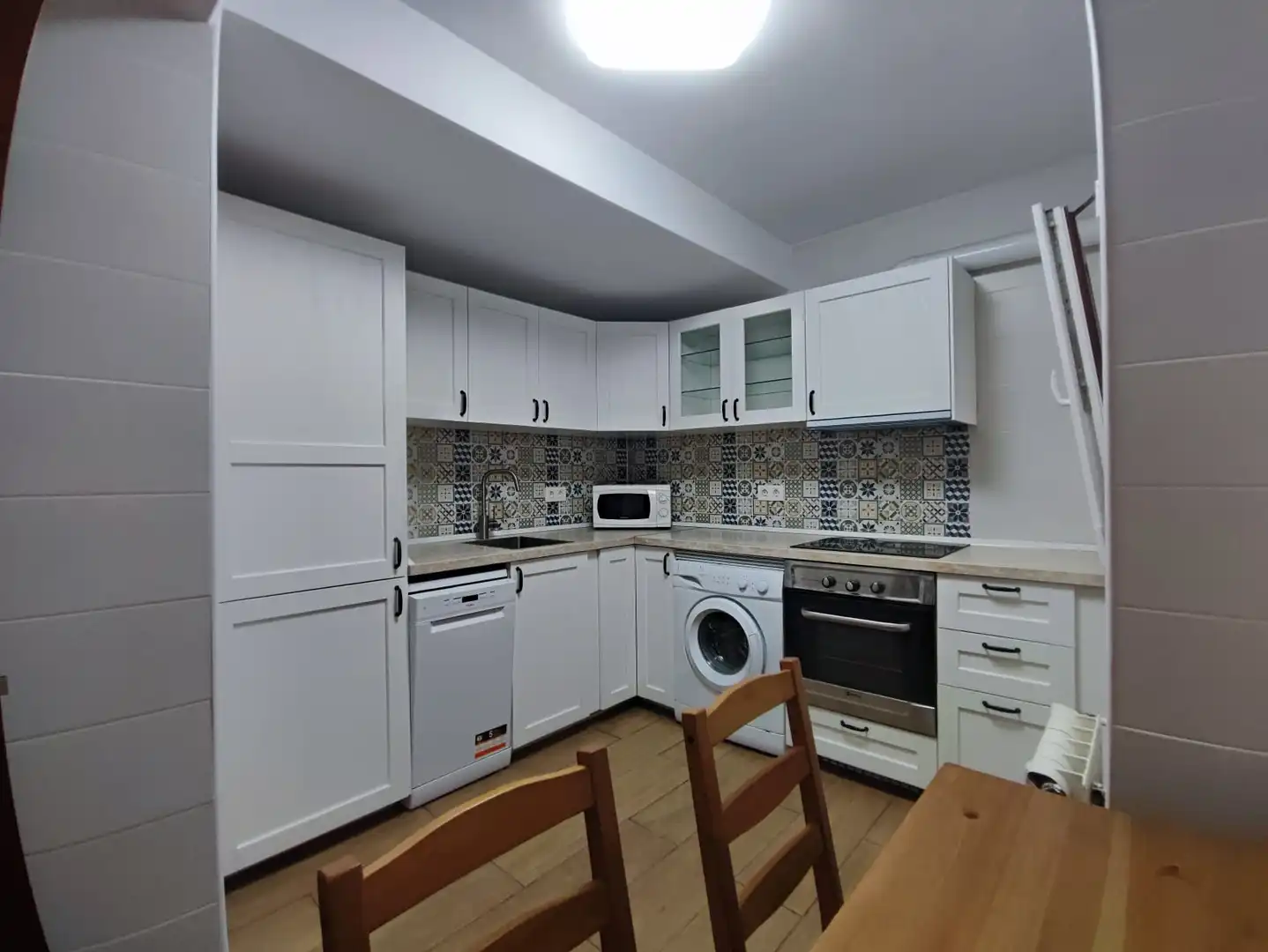 Flat for sale in Calle Fuertes Acevedo, 70, Buenavista Kitchen of Flat for sale in Oviedo with Heating and Furnished