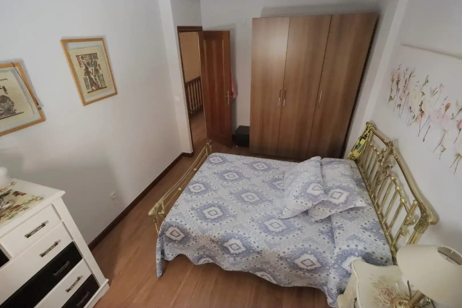 Detached homes for sale in Calle Juan de Ávalos, 14, Los Pinos - El Pilar Bedroom of Detached homes for sale in Plasencia with Air Conditioner, Heating and Balcony