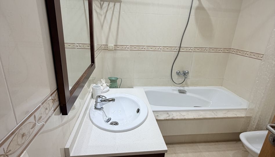 Piso en venta en Avenida Cangas, 66, Moaña, Pontevedra - imagen 1 Foto 1 de Piso en venta en Avenida Cangas, 66, Moaña, Pontevedra