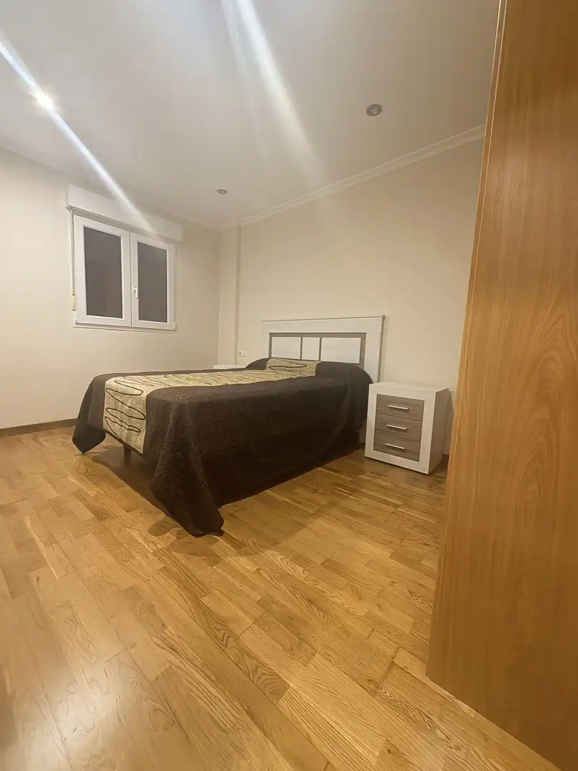Piso en venta en Avenida Cangas, 66, Moaña Habitación de Piso en venta en Moaña con Balcón
