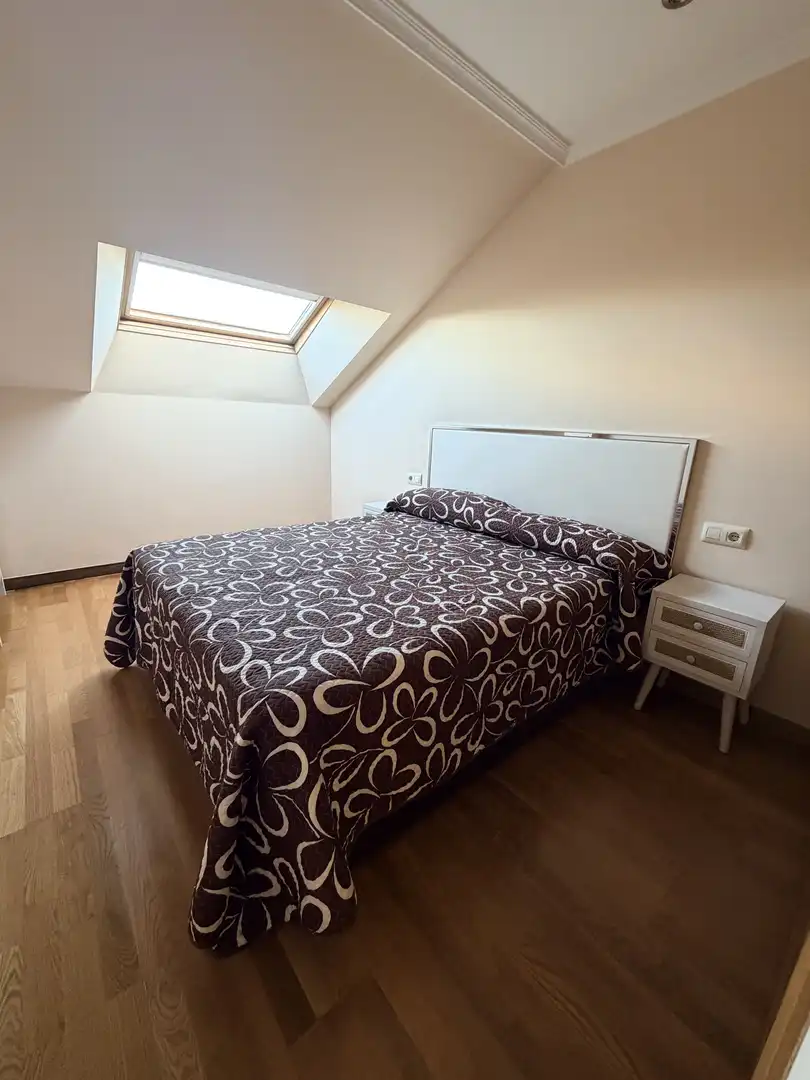 Piso en venta en Avenida Cangas, 66, Moaña Habitación de Piso en venta en Moaña con Balcón