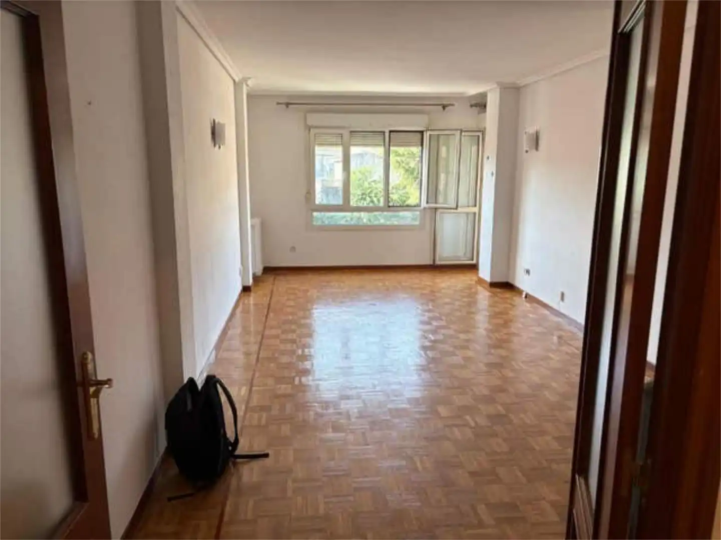 Piso de alquiler en Casa Amarilla Sala de estar de Piso de alquiler en Galapagar con Jardín privado, Terraza y Trastero