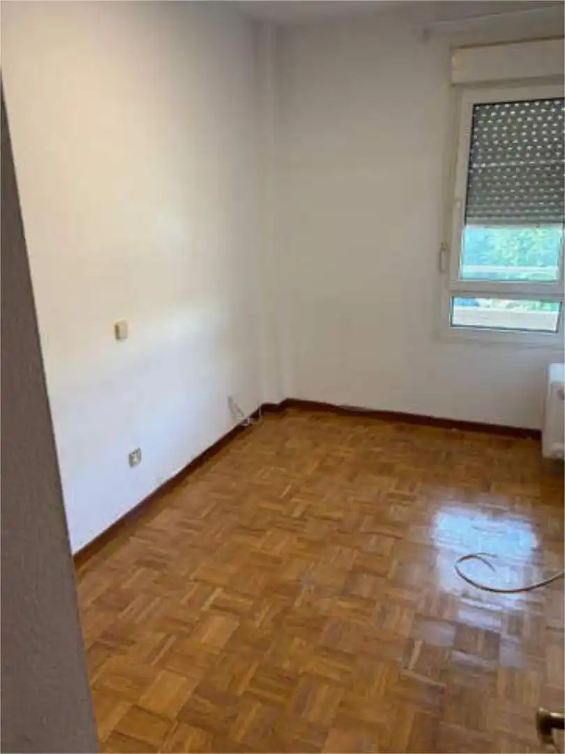 Piso de alquiler en Casa Amarilla Habitación de Piso de alquiler en Galapagar con Jardín privado, Terraza y Trastero